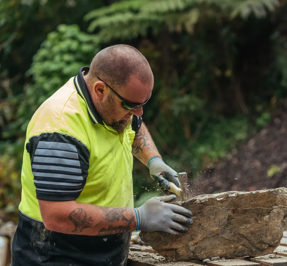 Stonemasonry - Professional Electrician Service